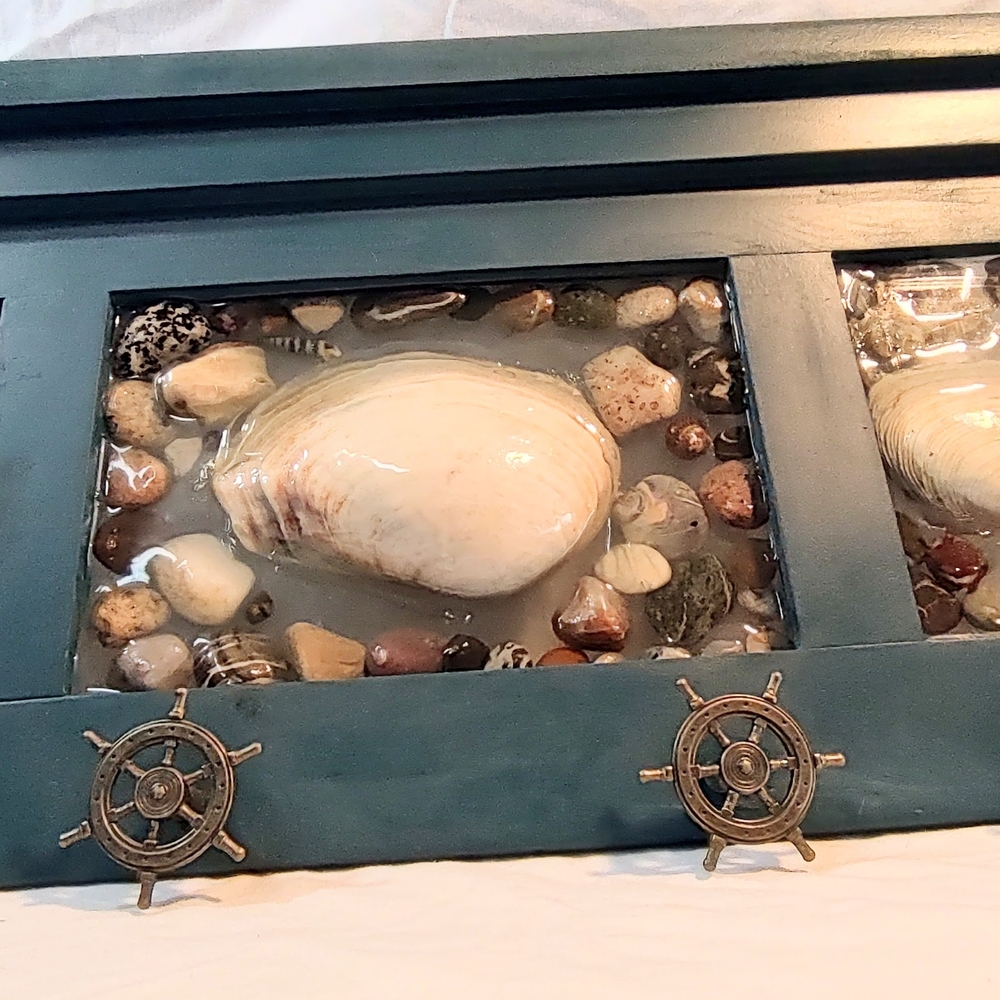 Nautical Wall Decor Hooks with Seashells and Stones